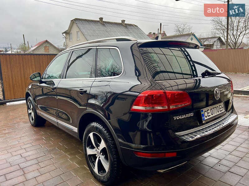 Позашляховик / Кросовер Volkswagen Touareg 2010 в Чернівцях фото 7 Позашляховик / Кросовер Volkswagen Touareg 2010 в Чернівцях