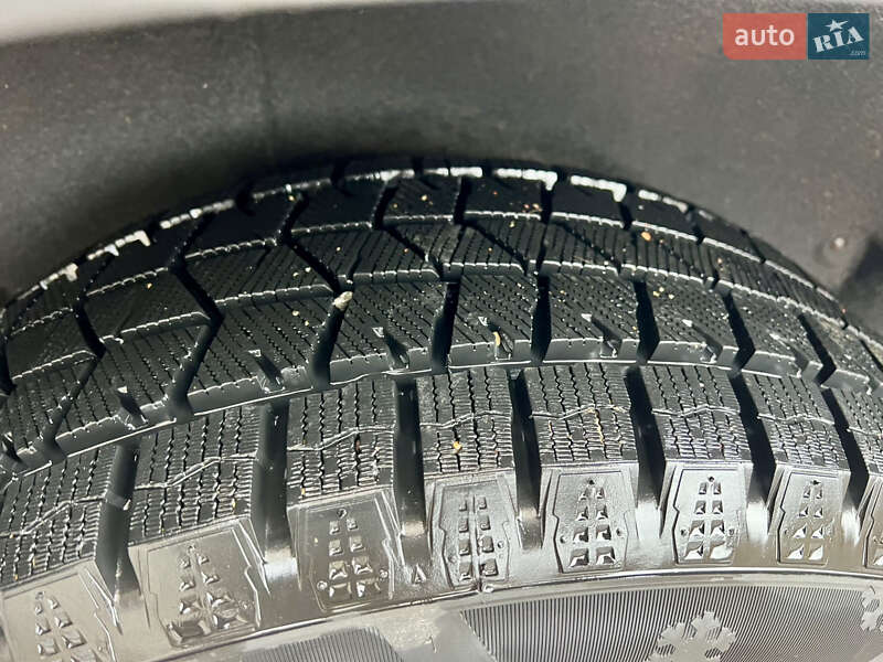 Позашляховик / Кросовер Volkswagen Touareg 2010 в Чернівцях фото 19 Позашляховик / Кросовер Volkswagen Touareg 2010 в Чернівцях