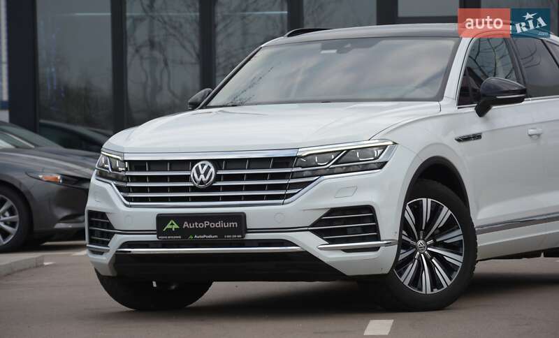 Позашляховик / Кросовер Volkswagen Touareg 2019 в Києві фото 4 Позашляховик / Кросовер Volkswagen Touareg 2019 в Києві