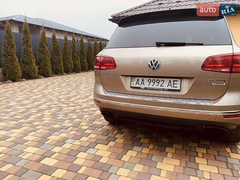 Позашляховик / Кросовер Volkswagen Touareg 2016 в Києві фото 6 Позашляховик / Кросовер Volkswagen Touareg 2016 в Києві