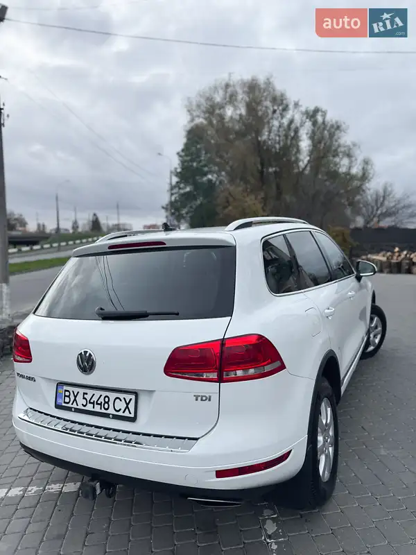 Volkswagen Touareg 2014 VIN WVGEP9BP1ED011388 фото оголошення 17 з 81