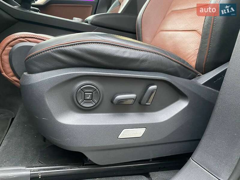 Внедорожник / Кроссовер Volkswagen Touareg 2023 в Львове фото 25 Внедорожник / Кроссовер Volkswagen Touareg 2023 в Львове