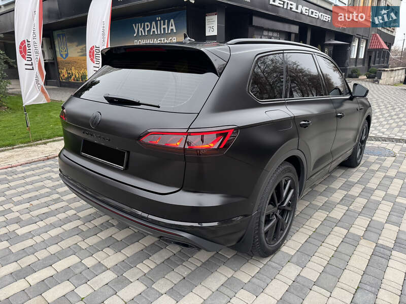 Внедорожник / Кроссовер Volkswagen Touareg 2021 в Запорожье