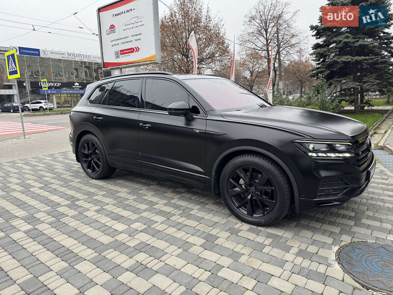 Внедорожник / Кроссовер Volkswagen Touareg 2021 в Запорожье