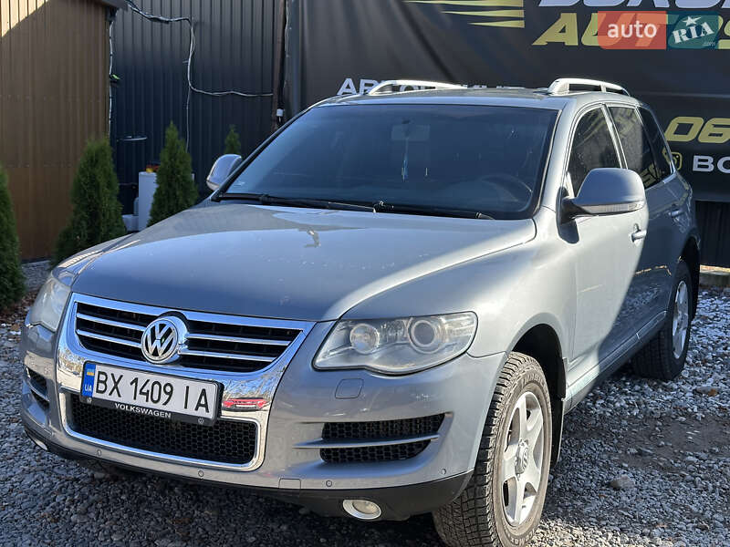 Позашляховик / Кросовер Volkswagen Touareg 2008 в Вінниці