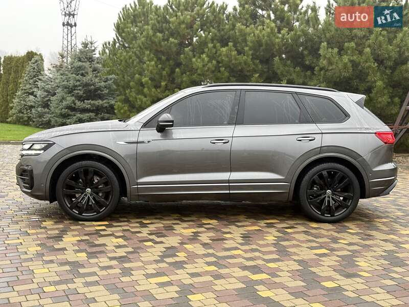Внедорожник / Кроссовер Volkswagen Touareg 2021 в Днепре
