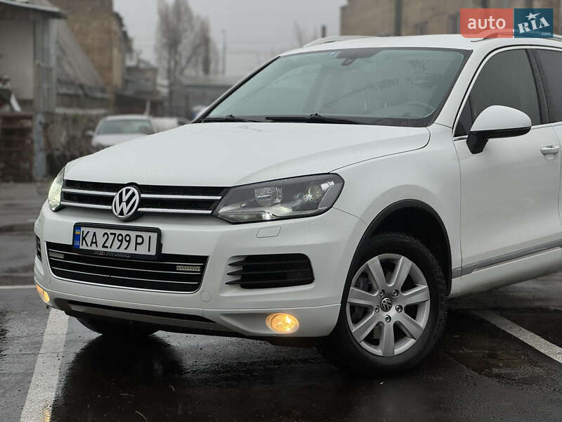 Внедорожник / Кроссовер Volkswagen Touareg 2014 в Киеве фото 3 Внедорожник / Кроссовер Volkswagen Touareg 2014 в Киеве