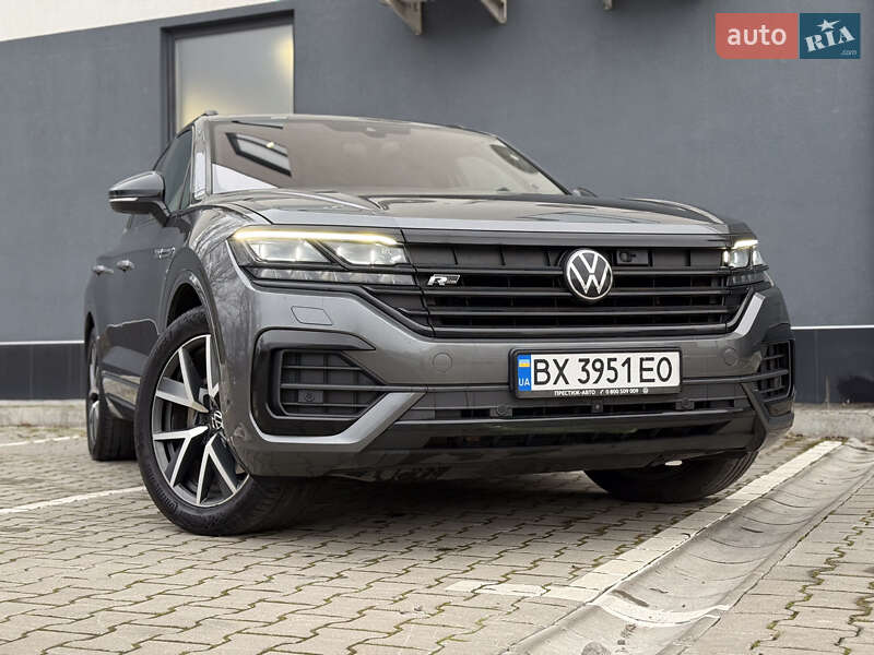 Внедорожник / Кроссовер Volkswagen Touareg 2021 в Хмельницком