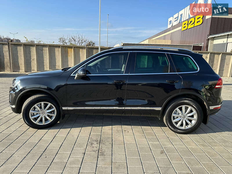 Позашляховик / Кросовер Volkswagen Touareg 2015 в Черкасах фото 7 Позашляховик / Кросовер Volkswagen Touareg 2015 в Черкасах