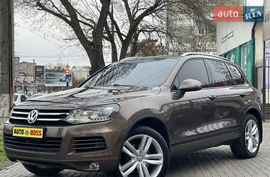 Позашляховик / Кросовер Volkswagen Touareg 2014 в Миколаєві