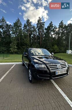 Позашляховик / Кросовер Volkswagen Touareg 2006 в Борисполі
