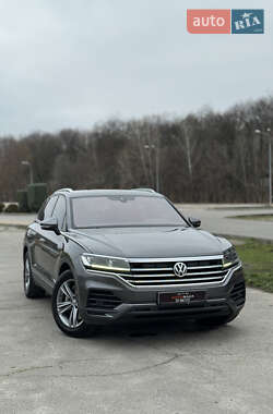 Внедорожник / Кроссовер Volkswagen Touareg 2020 в Днепре