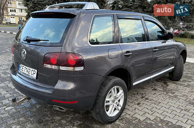 Позашляховик / Кросовер Volkswagen Touareg 2009 в Чернівцях