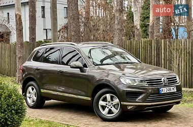 Внедорожник / Кроссовер Volkswagen Touareg 2017 в Киеве