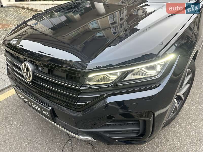 Внедорожник / Кроссовер Volkswagen Touareg 2021 в Киеве фото 14 Внедорожник / Кроссовер Volkswagen Touareg 2021 в Киеве