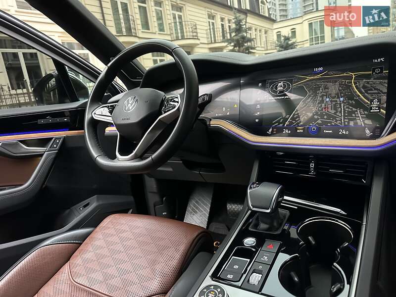 Внедорожник / Кроссовер Volkswagen Touareg 2021 в Киеве фото 42 Внедорожник / Кроссовер Volkswagen Touareg 2021 в Киеве