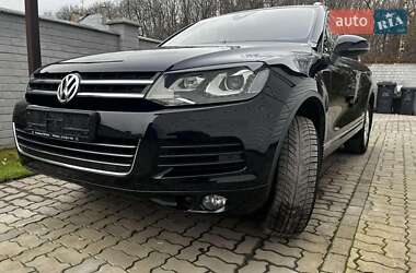 Позашляховик / Кросовер Volkswagen Touareg 2013 в Рівному