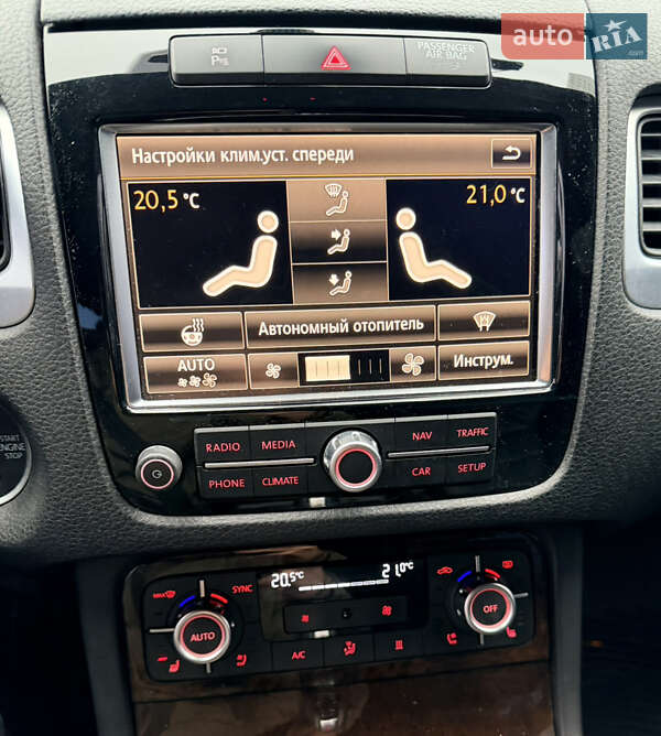 Позашляховик / Кросовер Volkswagen Touareg 2014 в Києві фото 13 Позашляховик / Кросовер Volkswagen Touareg 2014 в Києві