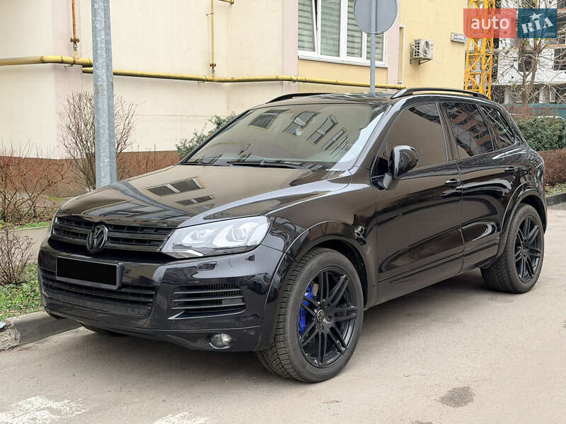 Позашляховик / Кросовер Volkswagen Touareg 2014 в Києві фото Позашляховик / Кросовер Volkswagen Touareg 2014 в Києві