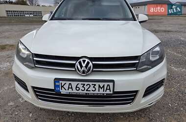 Позашляховик / Кросовер Volkswagen Touareg 2011 в Золотоноші