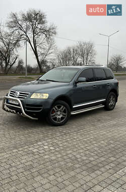 Внедорожник / Кроссовер Volkswagen Touareg 2003 в Запорожье