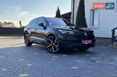 Внедорожник / Кроссовер Volkswagen Touareg 2022 в Киеве