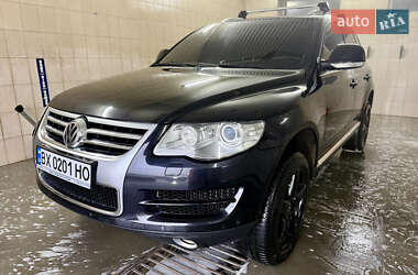 Позашляховик / Кросовер Volkswagen Touareg 2007 в Рівному