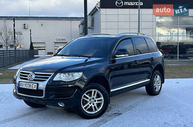 Позашляховик / Кросовер Volkswagen Touareg 2007 в Мукачевому