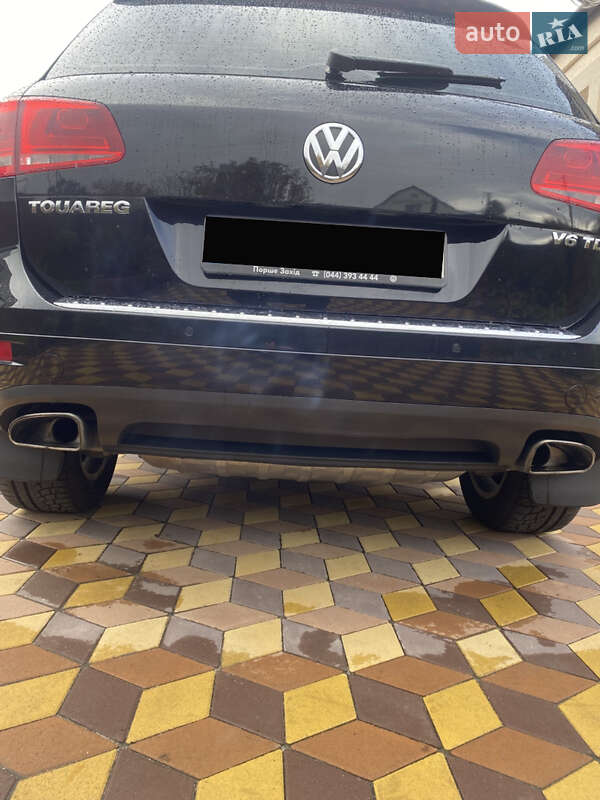 Внедорожник / Кроссовер Volkswagen Touareg 2012 в Белой Церкви