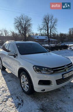 Внедорожник / Кроссовер Volkswagen Touareg 2012 в Каменском