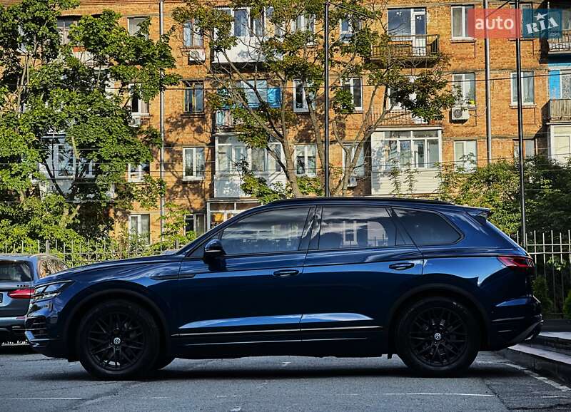 Внедорожник / Кроссовер Volkswagen Touareg 2019 в Киеве фото 10 Внедорожник / Кроссовер Volkswagen Touareg 2019 в Киеве