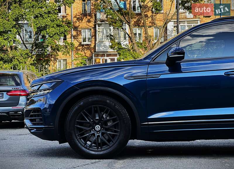 Внедорожник / Кроссовер Volkswagen Touareg 2019 в Киеве фото 11 Внедорожник / Кроссовер Volkswagen Touareg 2019 в Киеве