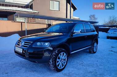 Внедорожник / Кроссовер Volkswagen Touareg 2005 в Нежине