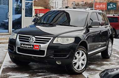 Внедорожник / Кроссовер Volkswagen Touareg 2007 в Харькове