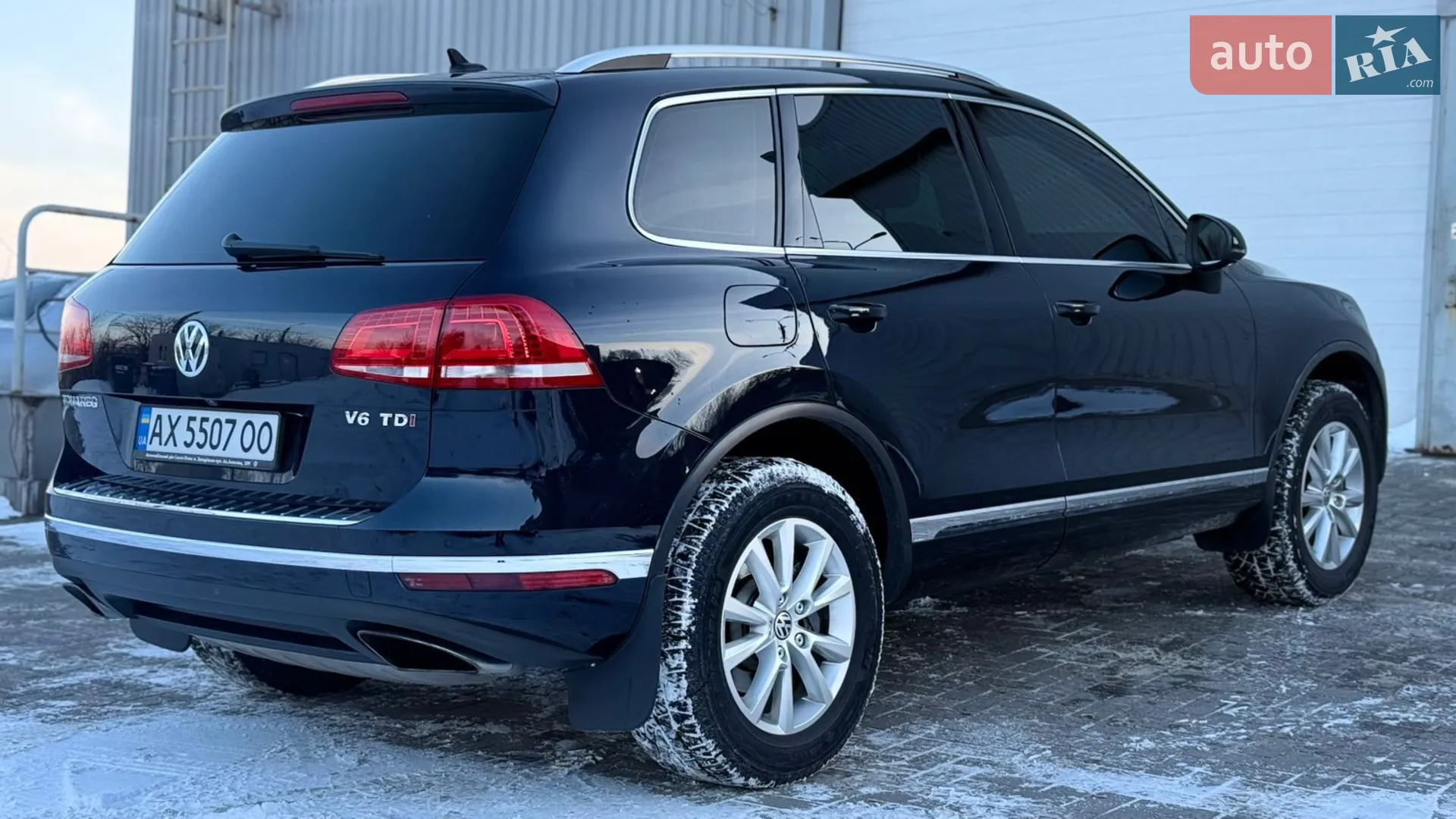 2015 Volkswagen Touareg - мініатюра 5