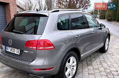 Внедорожник / Кроссовер Volkswagen Touareg 2011 в Ивано-Франковске