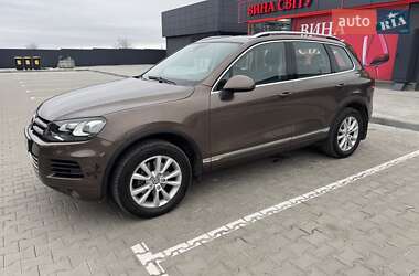 Позашляховик / Кросовер Volkswagen Touareg 2012 в Львові