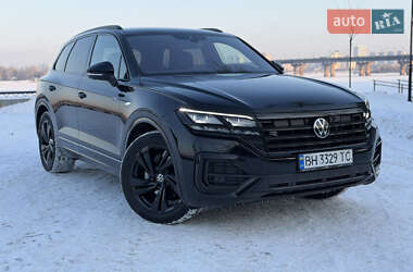 Внедорожник / Кроссовер Volkswagen Touareg 2023 в Киеве