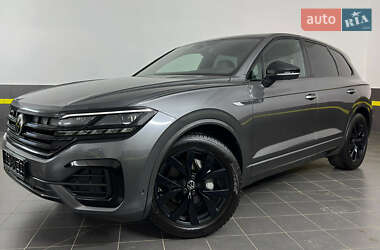 Внедорожник / Кроссовер Volkswagen Touareg 2022 в Казатине