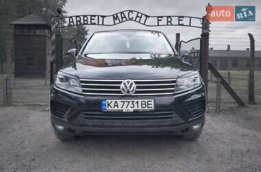 Внедорожник / Кроссовер Volkswagen Touareg 2016 в Нежине