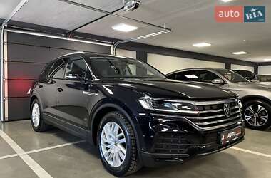 Позашляховик / Кросовер Volkswagen Touareg 2020 в Львові