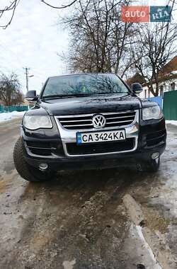 Внедорожник / Кроссовер Volkswagen Touareg 2008 в Ватутино