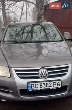Позашляховик / Кросовер Volkswagen Touareg 2008 в Самборі