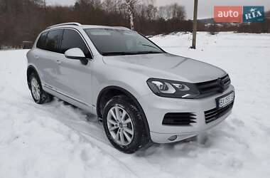 Внедорожник / Кроссовер Volkswagen Touareg 2011 в Красилове