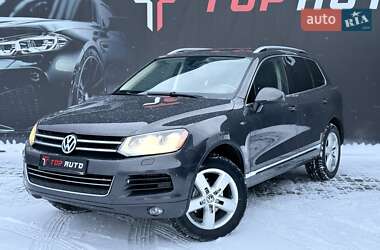 Позашляховик / Кросовер Volkswagen Touareg 2011 в Львові