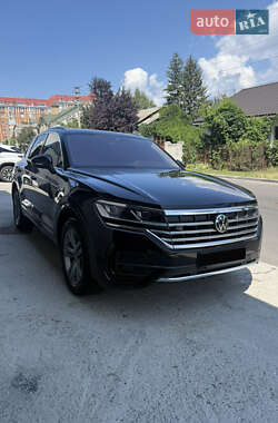 Внедорожник / Кроссовер Volkswagen Touareg 2022 в Черкассах