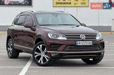 Внедорожник / Кроссовер Volkswagen Touareg 2017 в Одессе