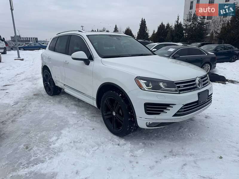 Volkswagen Touareg 2015