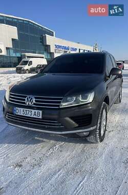 Внедорожник / Кроссовер Volkswagen Touareg 2016 в Луцке