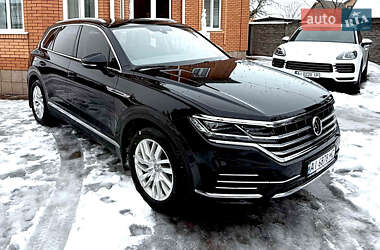 Внедорожник / Кроссовер Volkswagen Touareg 2018 в Белой Церкви